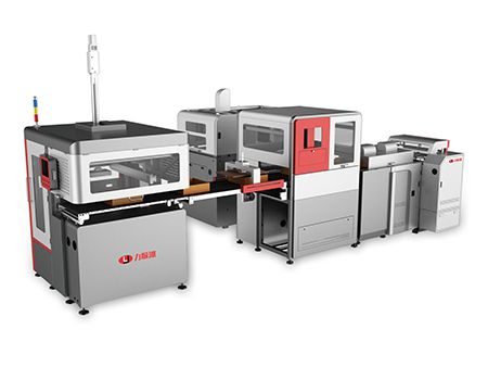 Machine de fabrication automatique de boîtes rigides